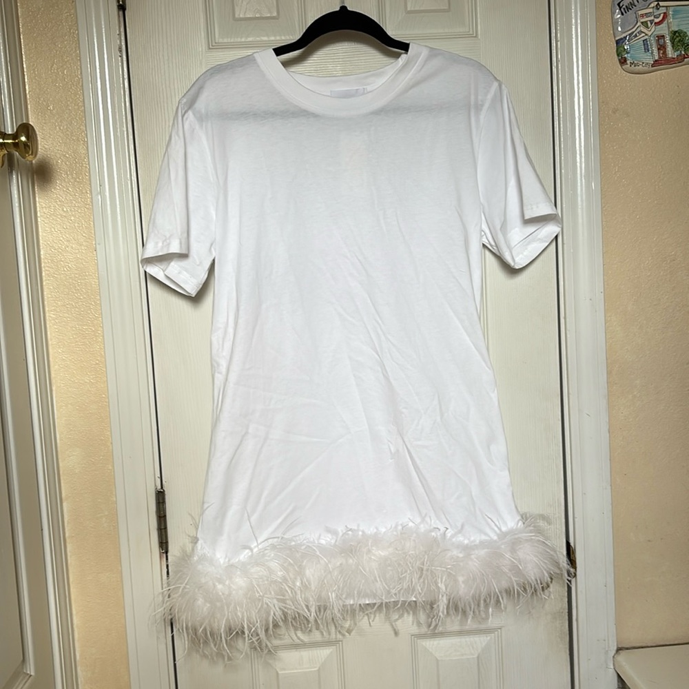 Feather trim white t-shirt dress NWT